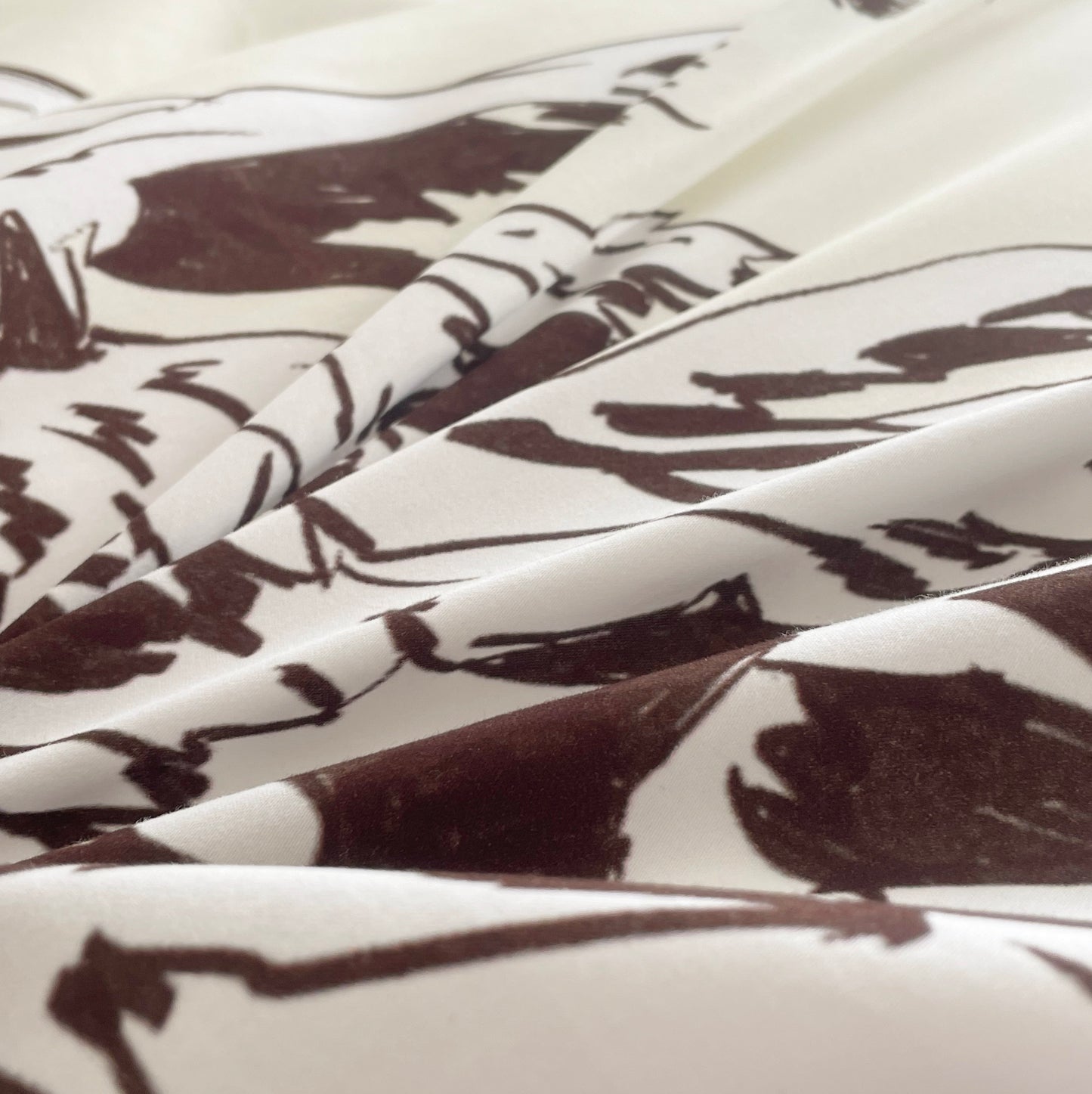 Soft and elegant white brushed cotton bedding sets, offering a cozy and breathable option for a luxurious sleep experience, perfect for winter nights with its plush feel and cozy, indulgent comfort.