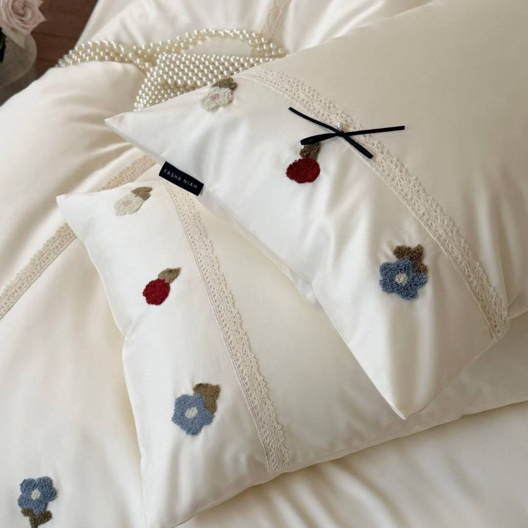 Creamy Floret · 100% Long Staple Cotton Bedding Set