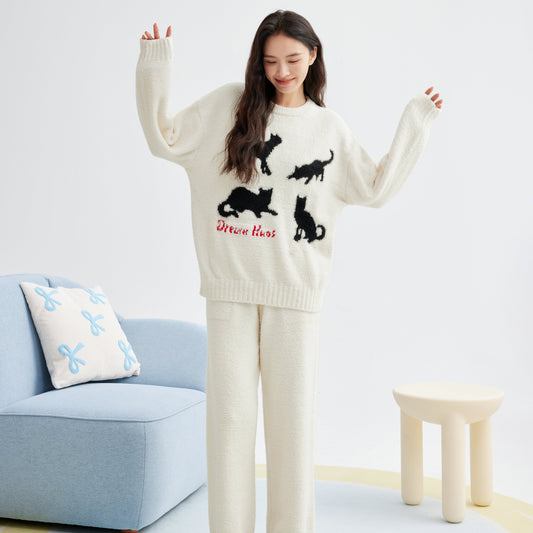 Dreamy Cat · Plush Fleece Sleepwear Set