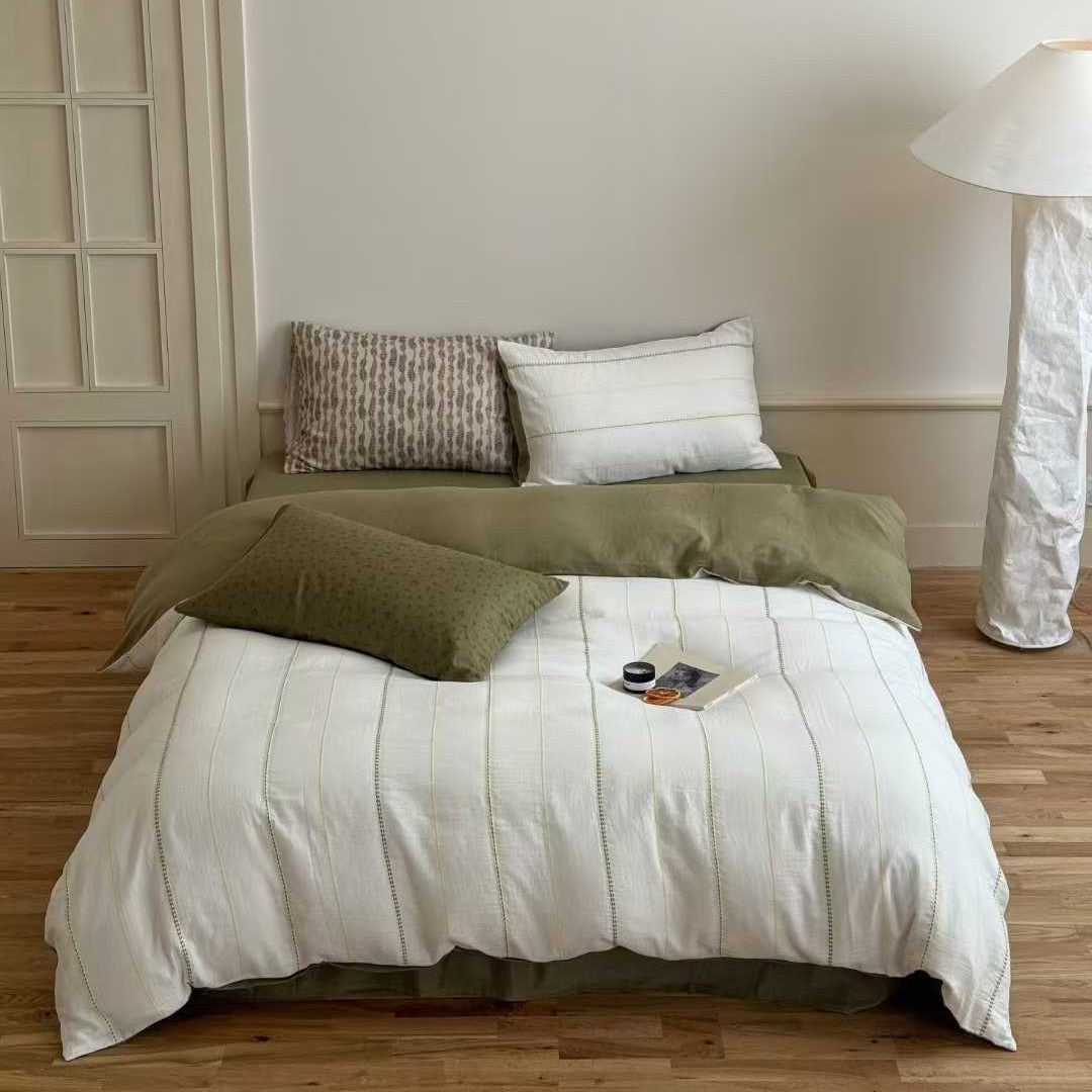 Morning Glow · Muslin Cotton Bedding Set