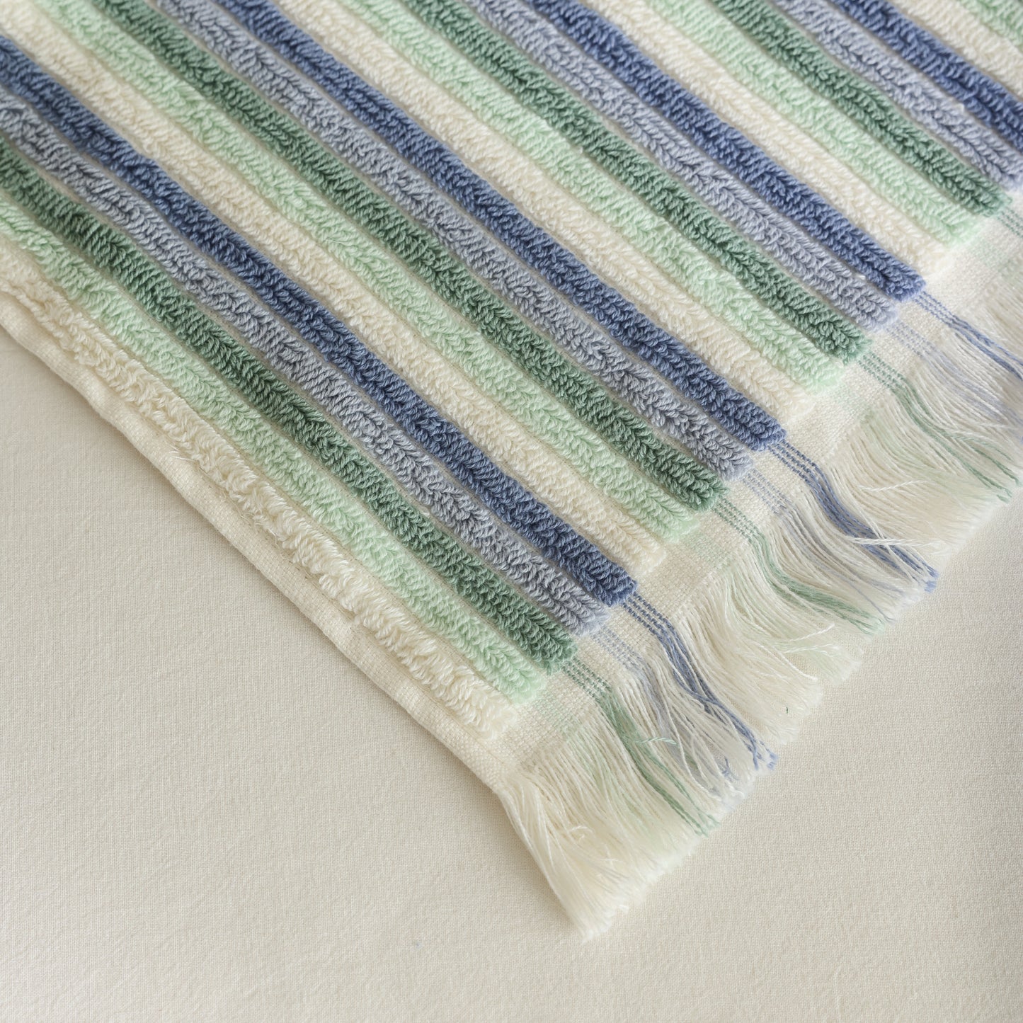 Spring's Embrace · Cotton Bath Towel