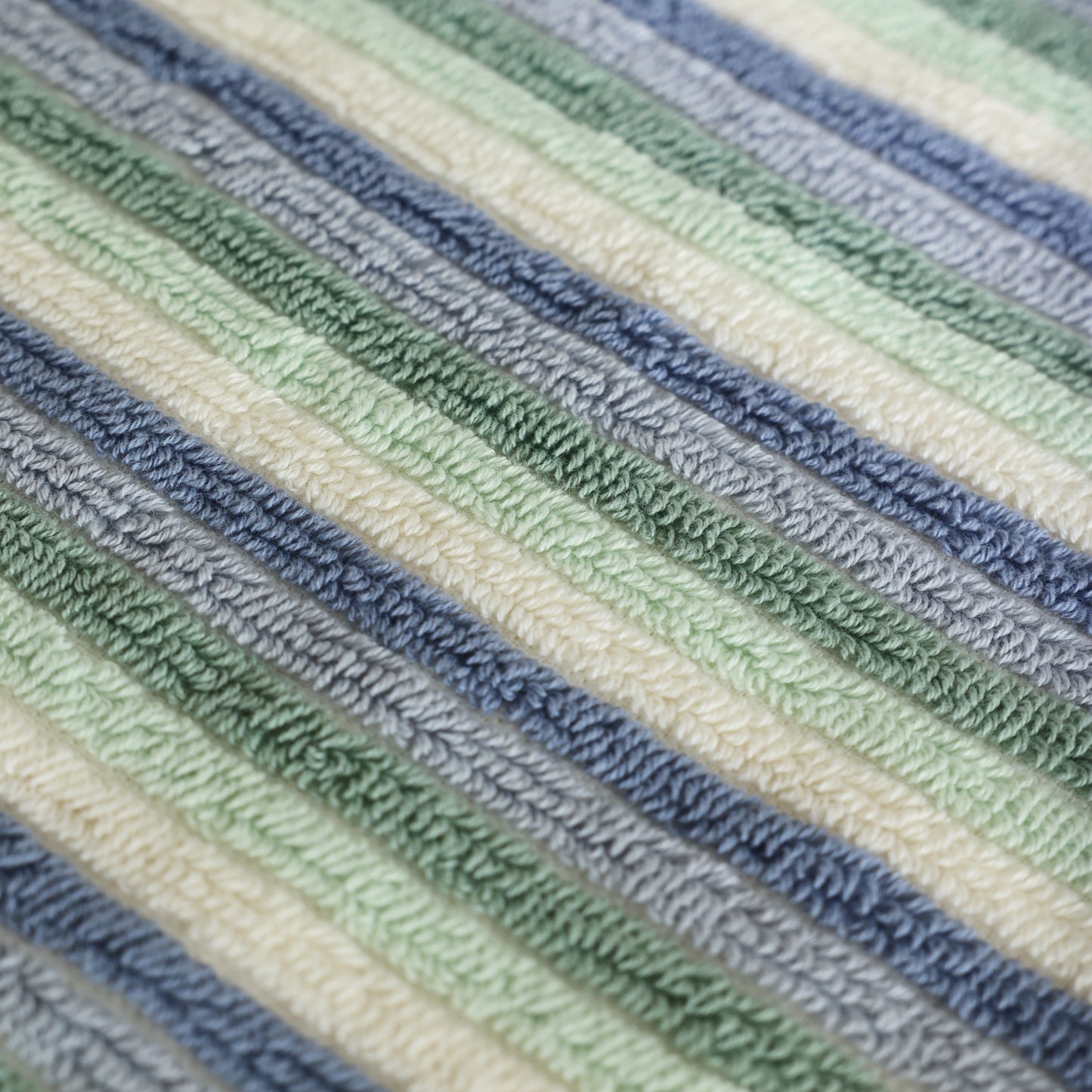 Spring's Embrace · Cotton Bath Towel