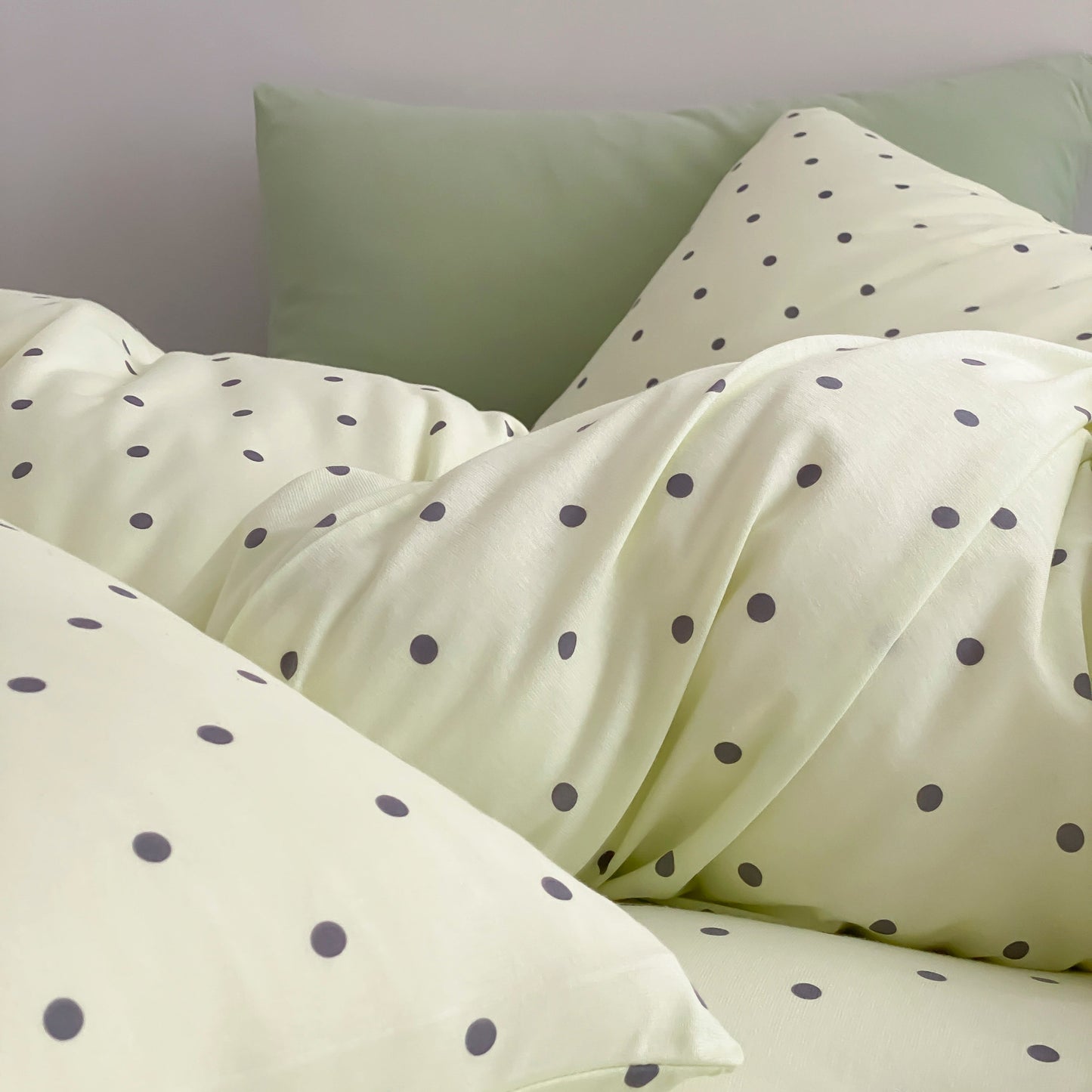 Sweet Dots Collection · 100% Knit Cotton Bedding Set
