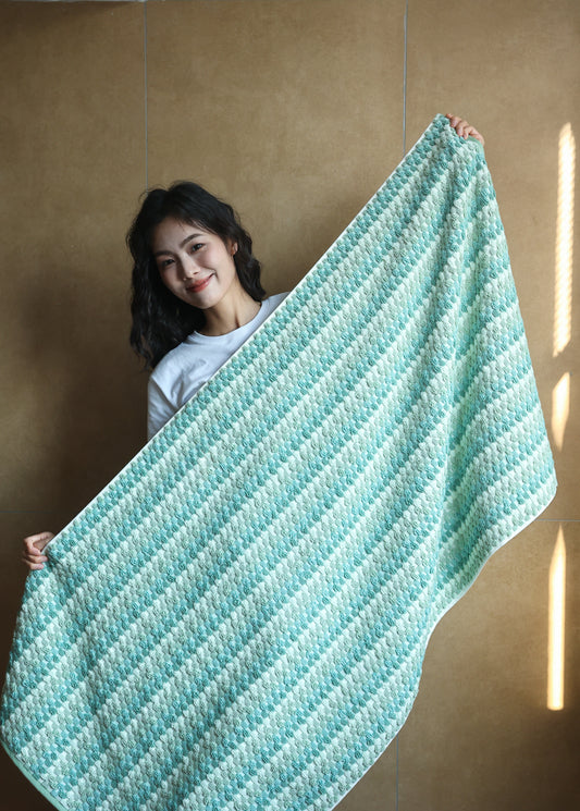 Textured Checkerboard · Cotton Bath Towel