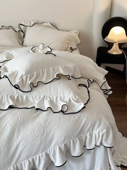 Jacquard Milk Velvet Bedding Set