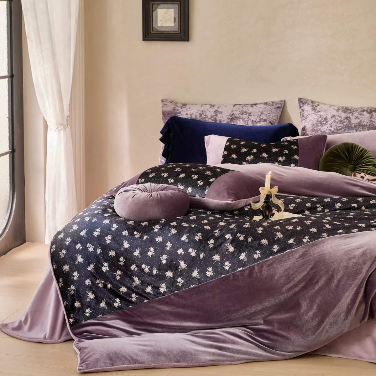 A Glimmer · Milk Fleece Bedding Set