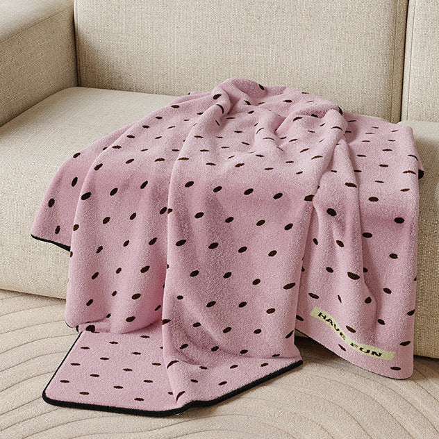 Canelé Ribbon & Dot Flannel Throw Blanket