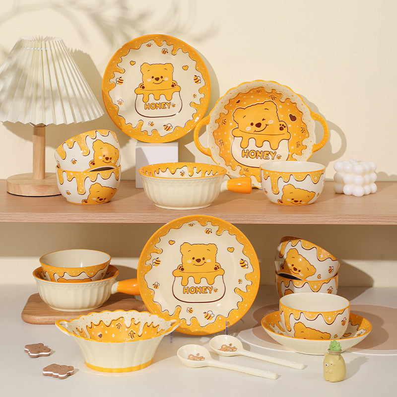 Cute Yellow Bear · Ceramic Dinnerware Set