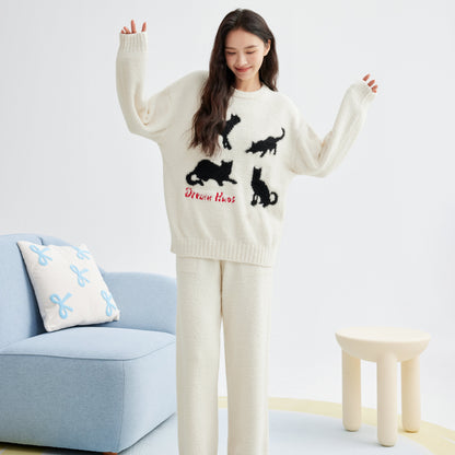 Dreamy Cat · Plush Fleece Sleepwear Set