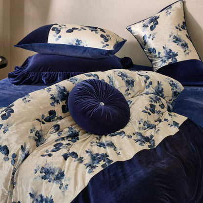 Elysian · Milk Fleece Bedding Set
