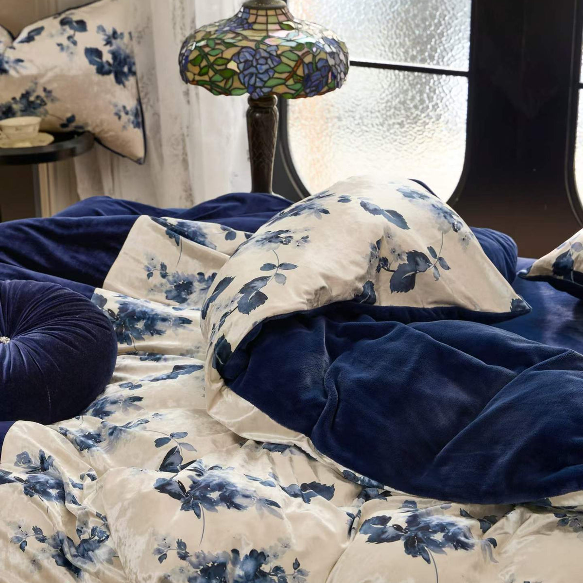 Elysian · Milk Fleece Bedding Set