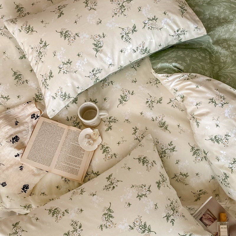 Floral Meadow · 100% Cotton Duvet Cover Set