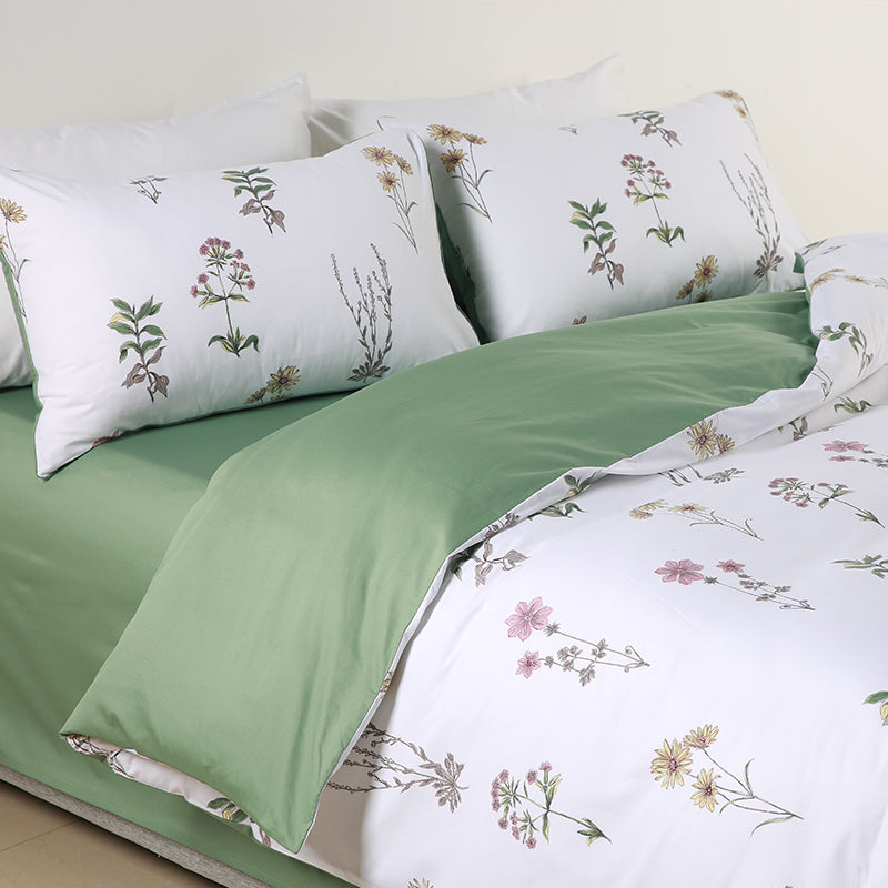 Flourishing Flowers · 100% Long Stable Cotton Bedding Set