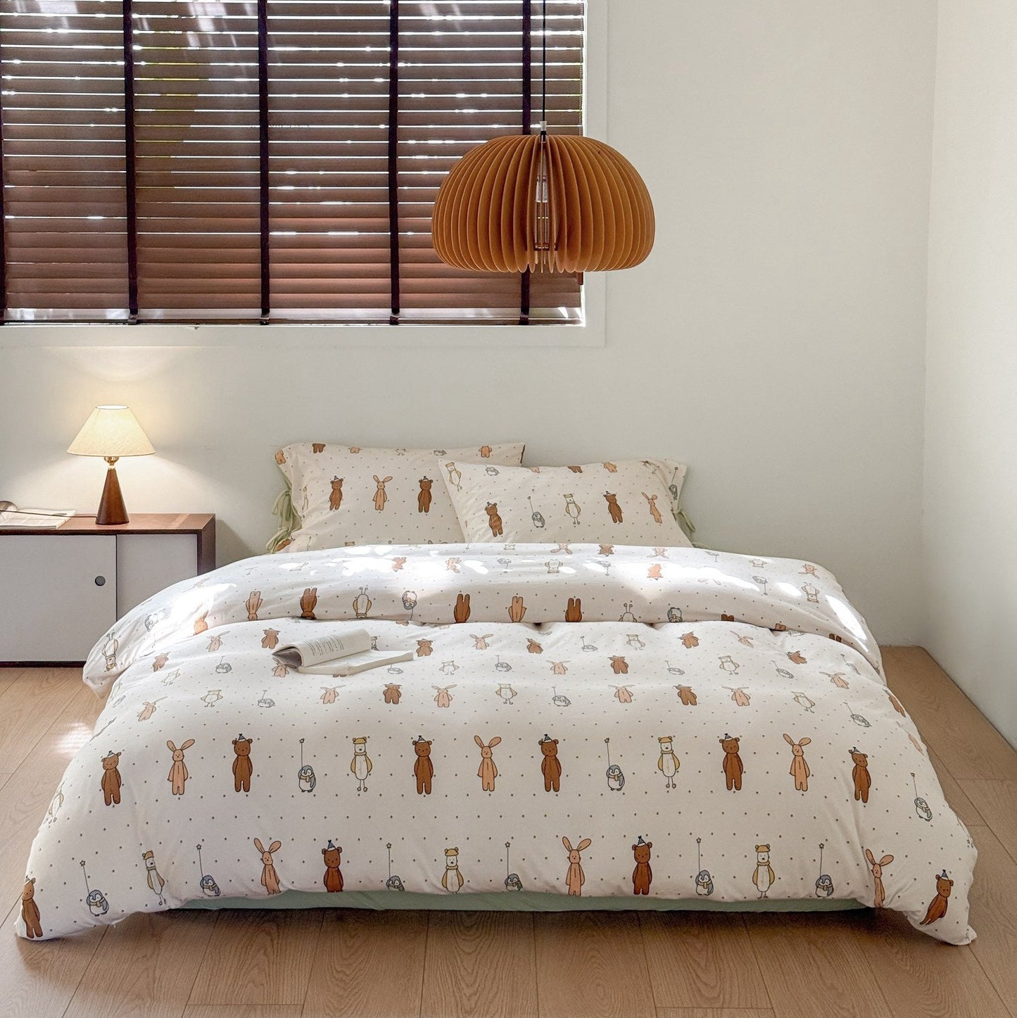 Forest Friends Party · 100% Knit Cotton Bedding Set