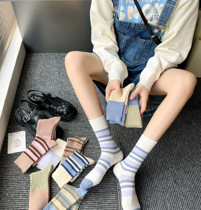Haze & Stripe · Vintage Striped Ribbed Crew Socks 5 Pairs