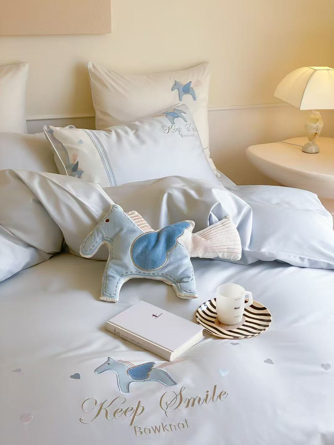 Joyful Pony · 100S Long Staple Cotton Bedding Set
