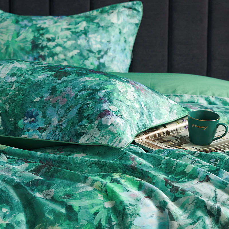 Monet's Garden · 100% Long Stable Cotton Bedding Set