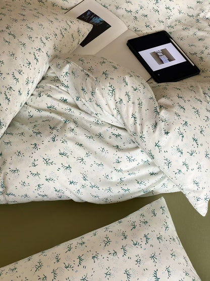 Morning Dew Branches · 100% Knit Cotton Bedding Set