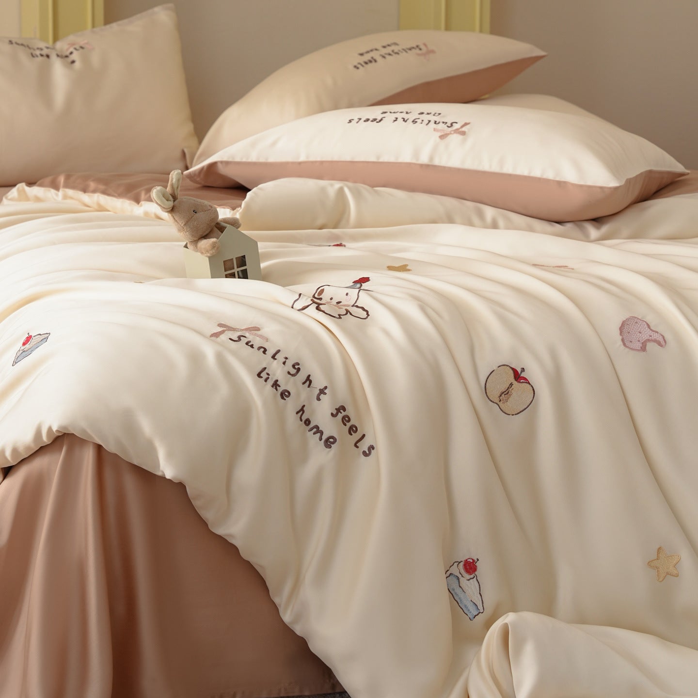 Sunlit Teddy · 100% Tencel™ Bedding Set