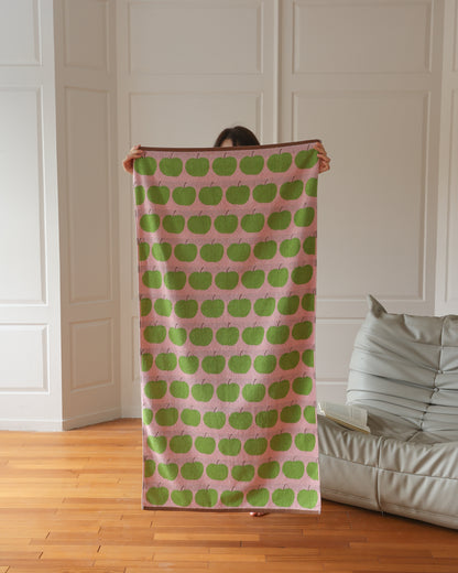 Sweet Apple · Cotton Bath Towel