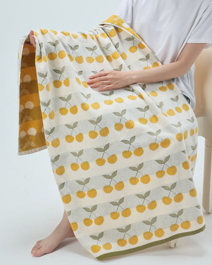 Sweet Cherry · Cotton Bath Towel
