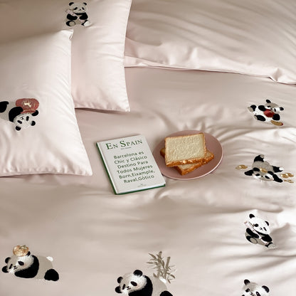 Panda Hugs · 100s Long Staple Cotton Bedding Set