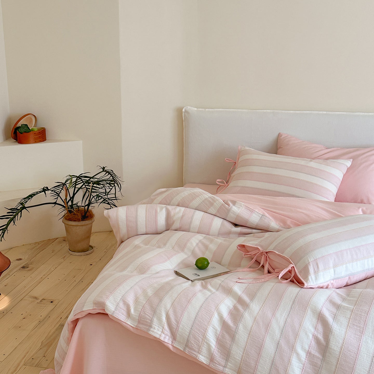 Vernal Whisper · 100% Soft Washed Cotton Bedding Set